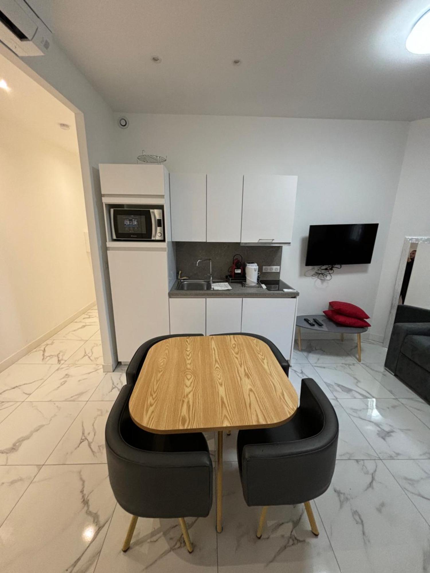 Appartement 4 Couchages Idealement Place Promenade Des Anglais / Cours Saleya Ница Екстериор снимка