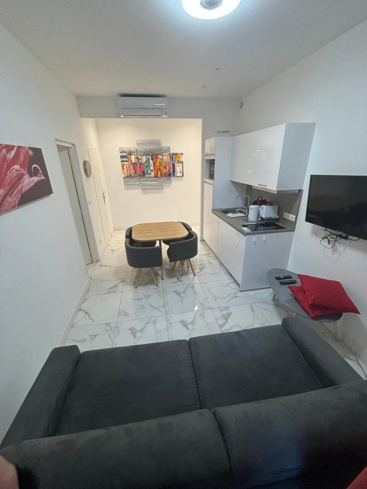 Appartement 4 Couchages Idealement Place Promenade Des Anglais / Cours Saleya Ница Екстериор снимка